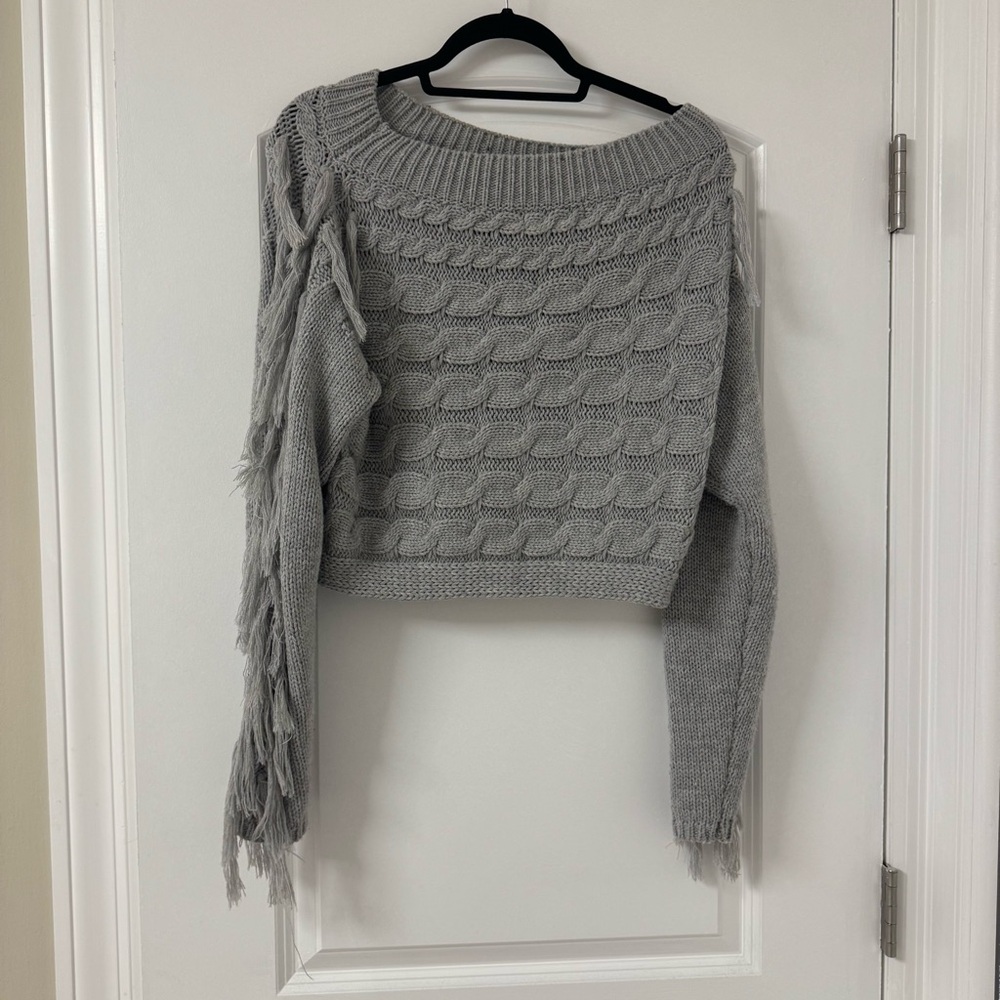 AKIRA Gray Cable Knit Crew Neck Sweater